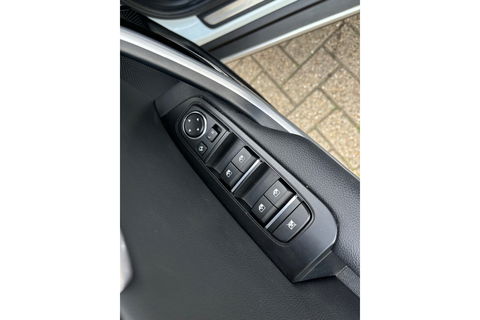 Kia Xceed 1.6 GDI PHEV EX.LINE AUTOMAAT LMV NAVI PDC-CAMERA WINTERPACK