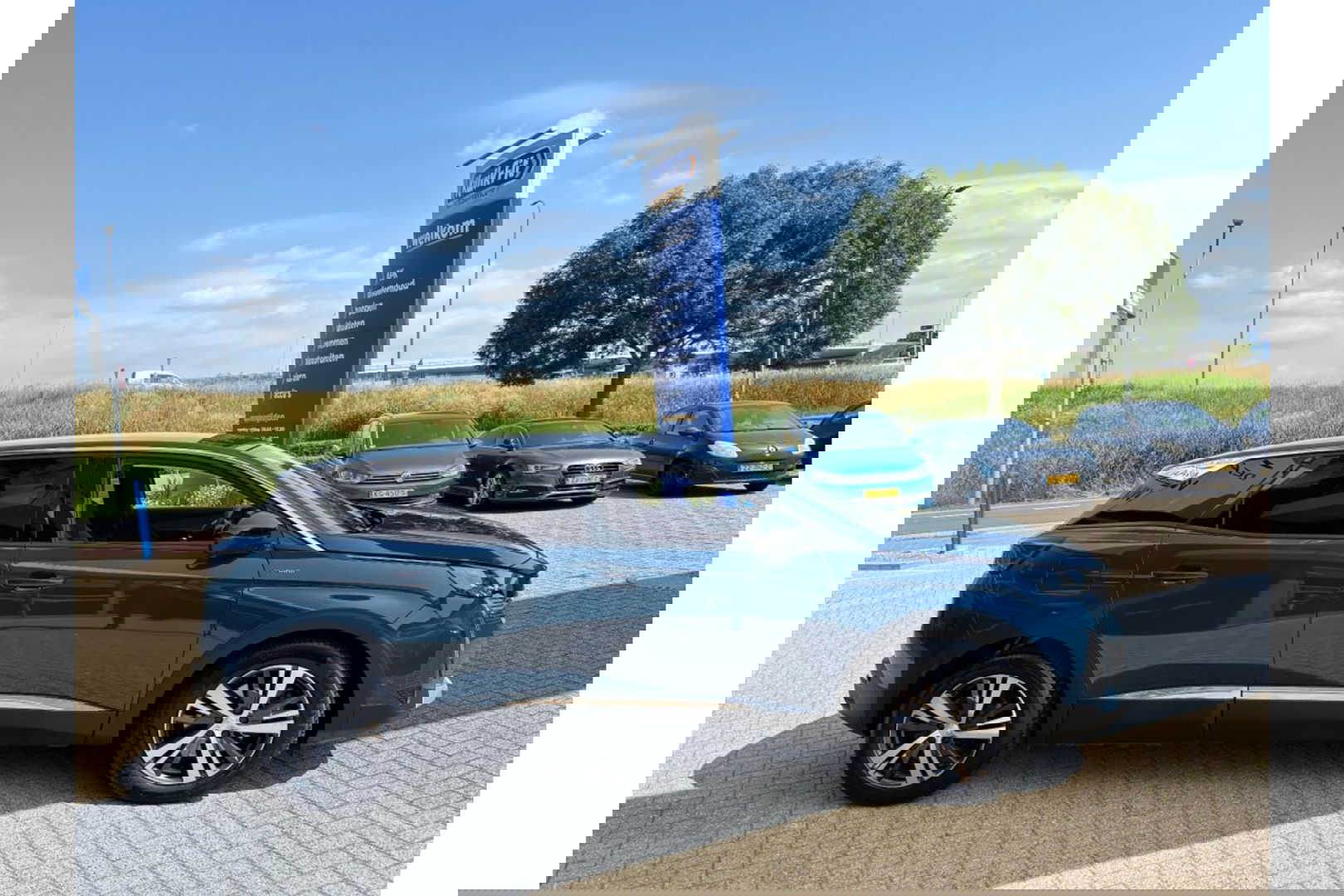 Peugeot 3008 1.6 HYBRID PHEV ALLURE P.BNS NAVI LMV AIRCO PDC CAMERA