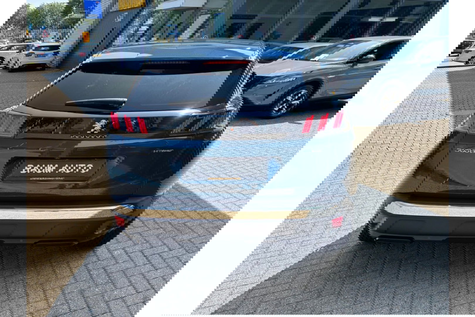 Peugeot 3008 1.6 HYBRID PHEV ALLURE P.BNS NAVI LMV AIRCO PDC CAMERA