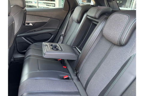 Peugeot 3008 1.6 HYBRID ALLURE P.BNS NAVI LMV AIRCO PDC CAMERA