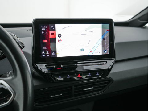 Volkswagen ID.3 First 58 kWh (INCL-BTW) *ADAPTIVE-CRUISE | FULL-LED | NAVI-FULLMAP | DIGI-COCKPIT | HEATED-COMFORT-SEATS | DAB+ | AMBIENT-LIGHT | MICROFIBRE | ECC | IQ-DRIVE | PDC | 18''ALU *