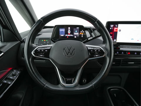 Volkswagen ID.3 First 58 kWh (INCL-BTW) *ADAPTIVE-CRUISE | FULL-LED | NAVI-FULLMAP | DIGI-COCKPIT | HEATED-COMFORT-SEATS | DAB+ | AMBIENT-LIGHT | MICROFIBRE | ECC | IQ-DRIVE | PDC | 18''ALU *