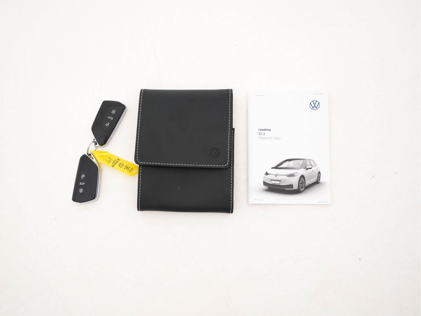 Volkswagen ID.3 First 58 kWh (INCL-BTW) *ADAPTIVE-CRUISE | FULL-LED | NAVI-FULLMAP | DIGI-COCKPIT | HEATED-COMFORT-SEATS | DAB+ | AMBIENT-LIGHT | MICROFIBRE | ECC | IQ-DRIVE | PDC | 18''ALU *