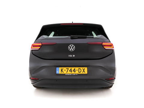 Volkswagen ID.3 First 58 kWh (INCL-BTW) *ADAPTIVE-CRUISE | FULL-LED | NAVI-FULLMAP | DIGI-COCKPIT | HEATED-COMFORT-SEATS | DAB+ | AMBIENT-LIGHT | MICROFIBRE | ECC | IQ-DRIVE | PDC | 18''ALU *