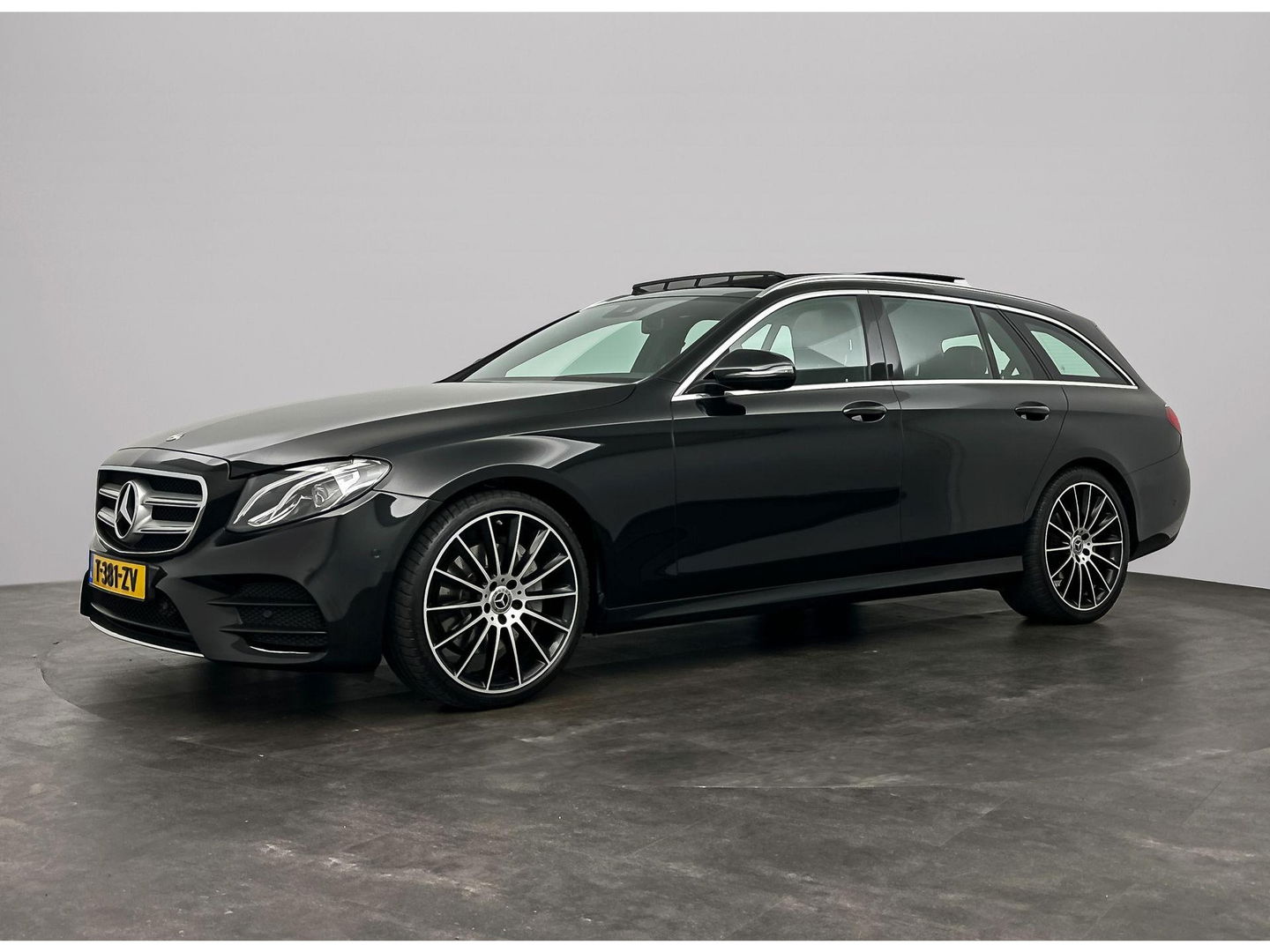 Mercedes-Benz E-Klasse Estate 200 Business Solution AMG