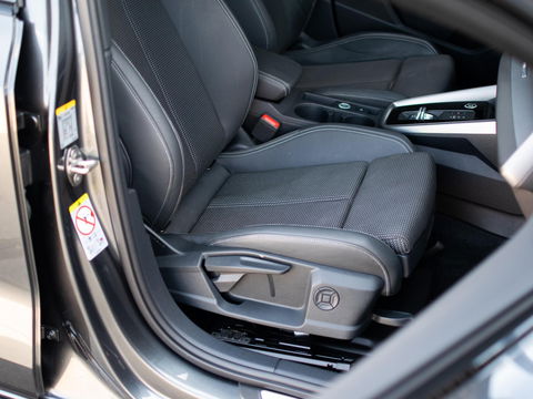 Audi A3 Limousine 35 TFSI edition one | MATRIX LED | CLIMA | S Line