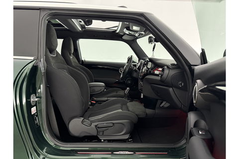 MINI Cooper S 2.0 Cooper S Knightsbridge Edition 192PK Harman/Kardon Pano Sfeer LED Clima Cruise Navi PDC 17"LMV