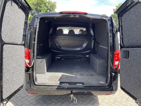 Mercedes-Benz Vito 116 CDI automaat Lang L2H1 / DC 5 persoons / vaste prijs rijklaar € 30.950 ex btw / lease vanaf € / bruin leer ! / airco / cruise / achterdeuren / trekhaak 2500 kg