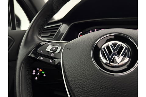 Volkswagen Tiguan 1.5 TSI 150PK ACT R-Line Pano LED Virtual Clima Cruise Carplay Navi PDC 19"LMV