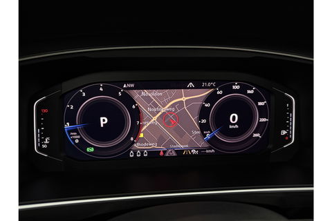 Volkswagen Tiguan 1.5 TSI 150PK ACT R-Line Pano LED Virtual Clima Cruise Carplay Navi PDC 19"LMV