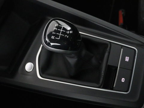 Volkswagen GOLF Variant 1.0 TSI Life Business | Stoel & Stuurverwarming | Memory | Carplay | Adaptive cruise | Sfeerverlichting | PDC