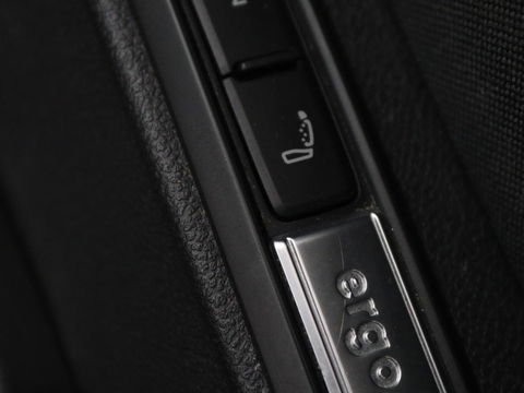 Volkswagen GOLF Variant 1.0 TSI Life Business | Stoel & Stuurverwarming | Memory | Carplay | Adaptive cruise | Sfeerverlichting | PDC