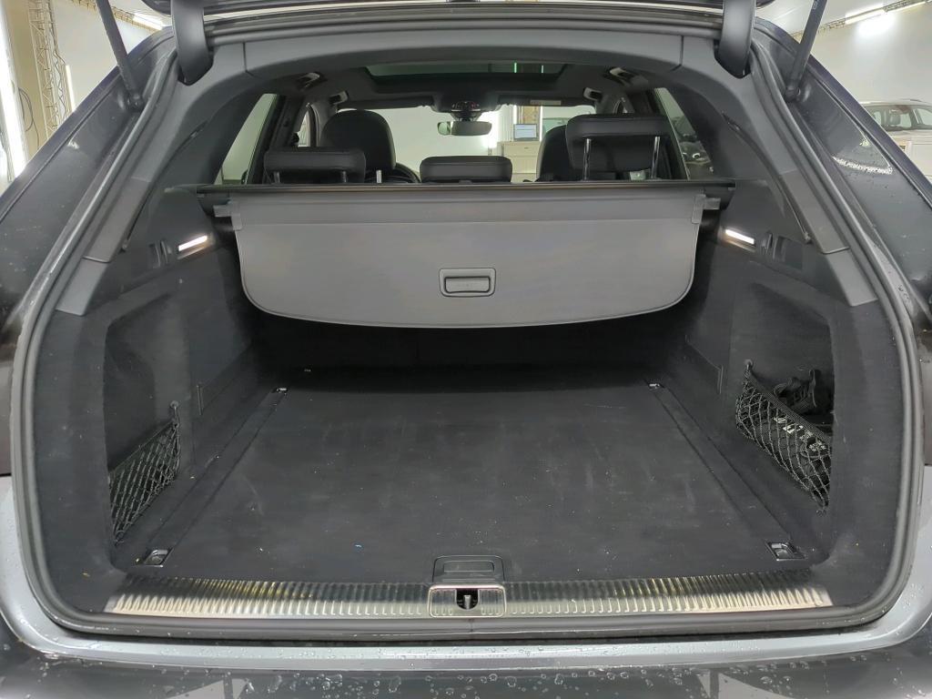 Audi A4 Avant 35 TFSI S-Line Black Edition Pano Virtual Sfeer NAP