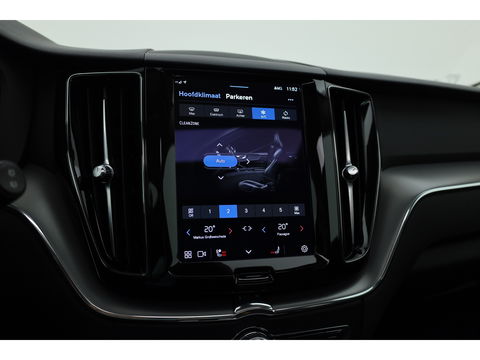 Volvo XC60 T6 Recharge Core | Pano | Pilot Assist | Camera | Stoel- Stuurverw. | Google info.