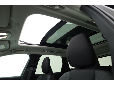 Volvo XC60 T6 Recharge Core | Pano | Pilot Assist | Camera | Stoel- Stuurverw. | Google info.