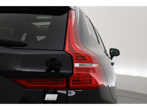 Volvo XC60 T6 Recharge Core | Pano | Pilot Assist | Camera | Stoel- Stuurverw. | Google info.