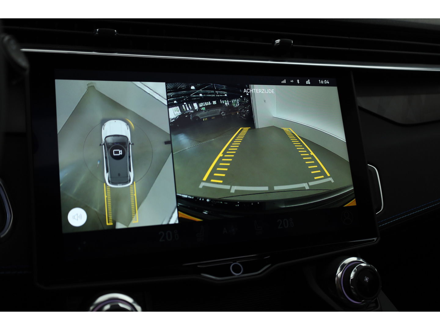 Lynk & Co 01 1.5 | Pano | 360cam | Zwarte hemel | Adapt. Cruise | Keyless | Infinity audio