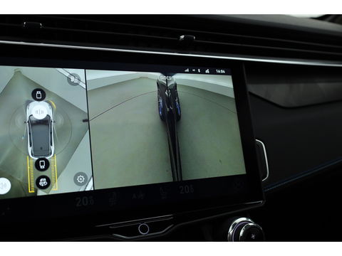 Lynk & Co 01 1.5 | Pano | 360cam | Zwarte hemel | Adapt. Cruise | Keyless | Infinity audio