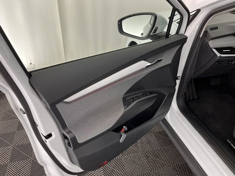 Škoda Enyaq iV 80 (INCL.BTW) *DIGI-COCKPIT | FULL-LED | 1/2LEATHER | BLINDSPOT | CAMERA | NAVI-FULLMAP | DAB+ | KEYLESS | 19''ALU*