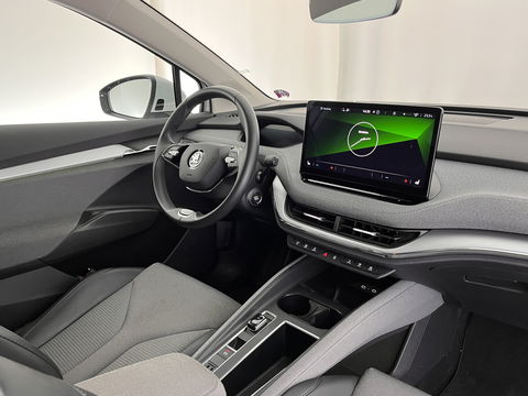 Škoda Enyaq iV 80 (INCL.BTW) *DIGI-COCKPIT | FULL-LED | 1/2LEATHER | BLINDSPOT | CAMERA | NAVI-FULLMAP | DAB+ | KEYLESS | 19''ALU*