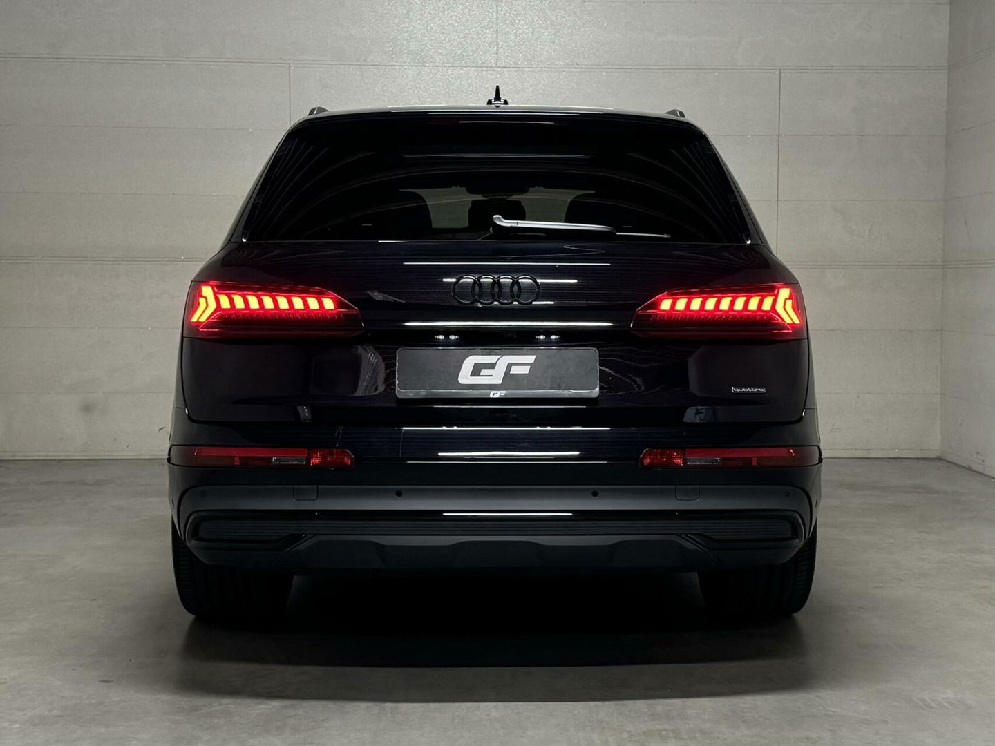 Audi Q7 55 TFSI e Quattro BlackEdition S-Line Pano B&O Lucht