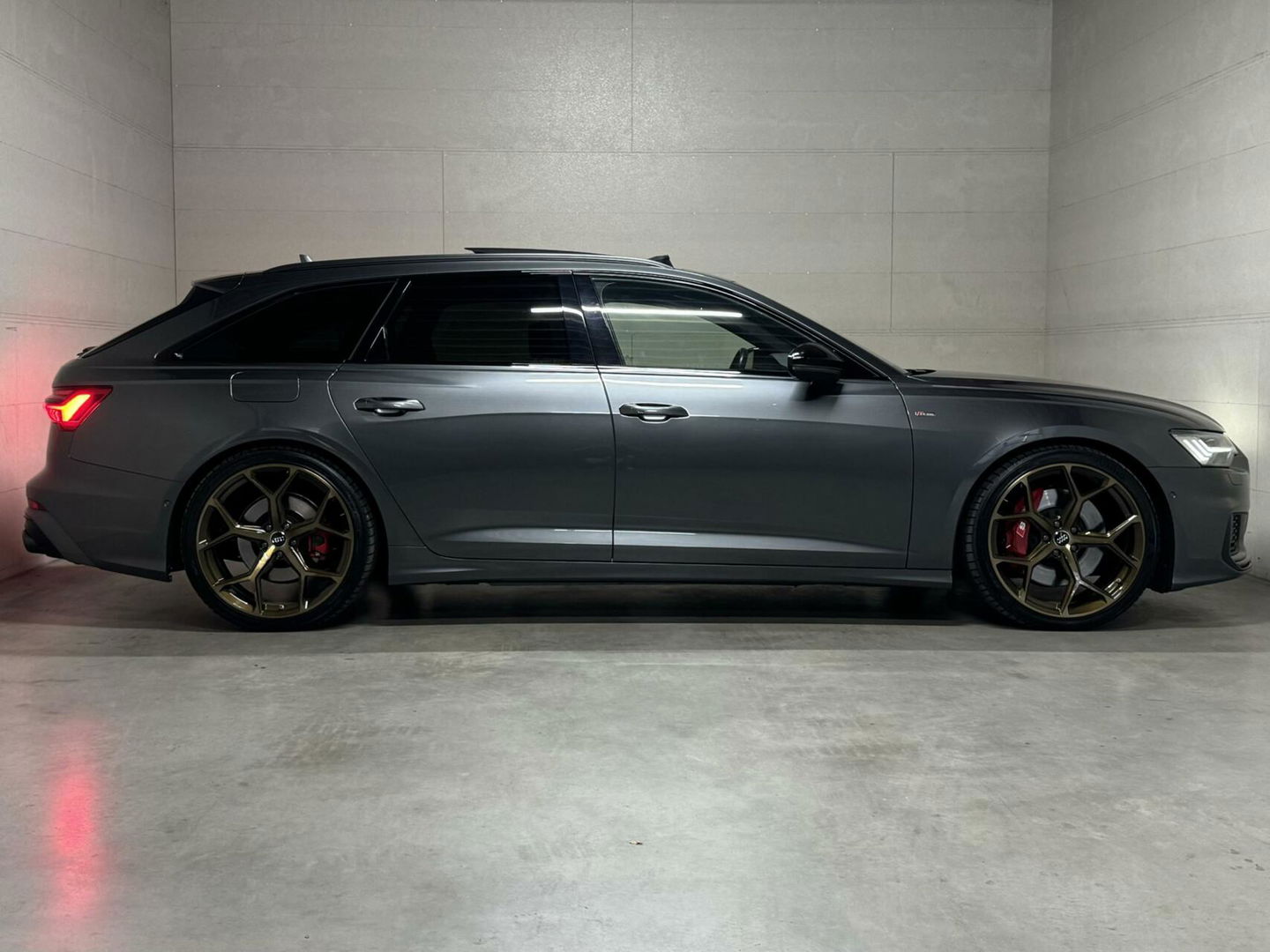 Audi A6 Avant 55 TFSI e Quattro Competition S-Line Edition