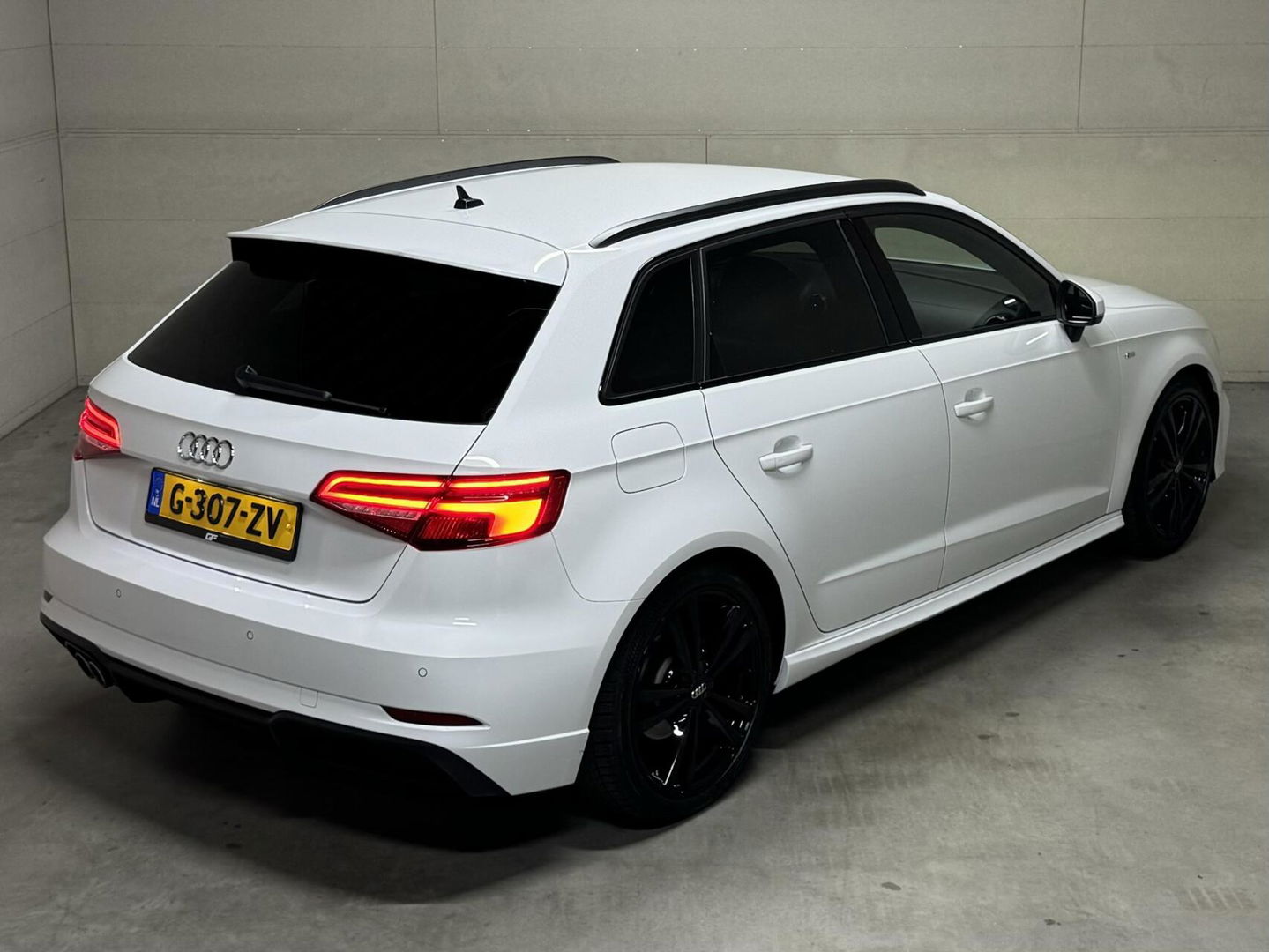Audi A3 Sportback 35 TFSI Black Edition S-Line Virtual NAP