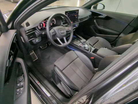 Audi A4 Avant 35 TFSI S-Line Black Edition Pano Virtual Sfeer NAP