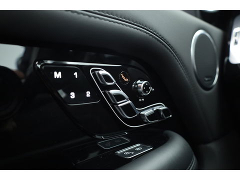 Land Rover Range Rover 2.0 P400e Autobiography | Pano | Soft Close | Adapt. Cruise | Massage | Meridian | Stoelventi. | Luchtvering