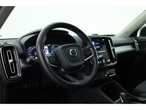 Volvo XC40 T5 Recharge R-Design | Pilot Assist | ACC | Elek. stoel + geheugen | Camera | Stoel + stuur verw. |