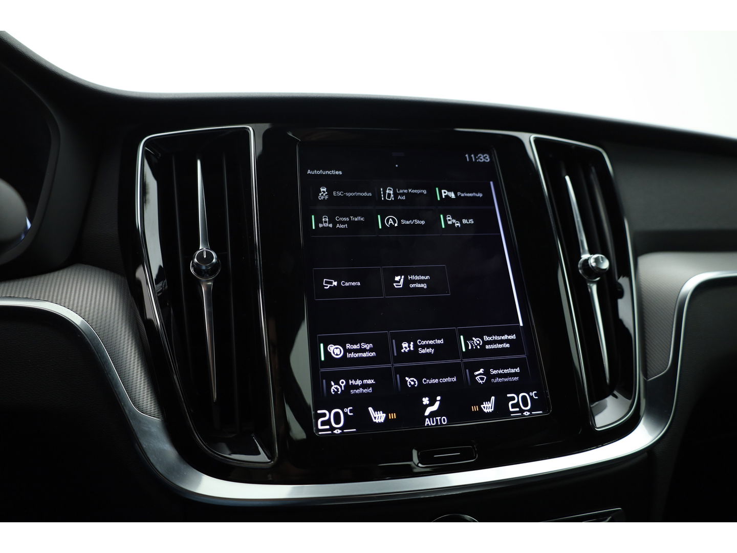 Volvo S60 2.0 T4 R-Design | Pilot Assist | ACC | Trekhaak | Camera | Blis | 19'' |