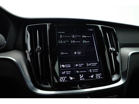 Volvo S60 2.0 T4 R-Design | Pilot Assist | ACC | Trekhaak | Camera | Blis | 19'' |