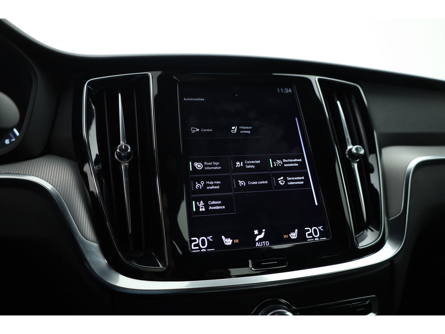 Volvo S60 2.0 T4 R-Design | Pilot Assist | ACC | Trekhaak | Camera | Blis | 19'' |