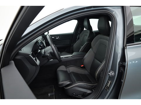 Volvo S60 2.0 T4 R-Design | Pilot Assist | ACC | Trekhaak | Camera | Blis | 19'' |