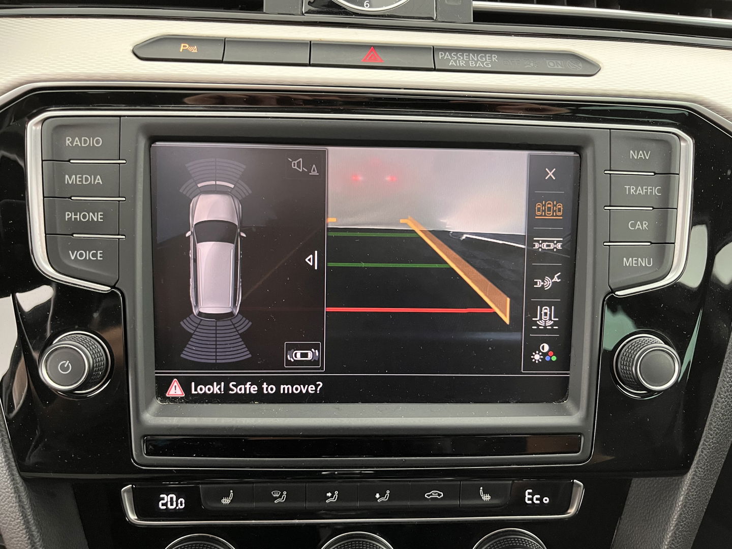 Volkswagen Passat Variant 1.4 TSI GTE Highline Aut. *PANO | 1/2LEATHER | FULL-LED | NAVI-FULLMAP | SPORT-SEATS | CARPLAY | CAMERA | DAB+ | ECC | PDC | 17''ALU | TOWBAR*