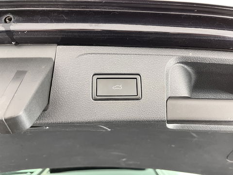 Volkswagen Passat Variant 1.4 TSI GTE Highline Aut. *PANO | 1/2LEATHER | FULL-LED | NAVI-FULLMAP | SPORT-SEATS | CARPLAY | CAMERA | DAB+ | ECC | PDC | 17''ALU | TOWBAR*