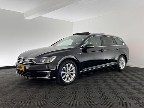 Volkswagen Passat Variant 1.4 TSI GTE Highline Aut. *PANO | 1/2LEATHER | FULL-LED | NAVI-FULLMAP | SPORT-SEATS | CARPLAY | CAMERA | DAB+ | ECC | PDC | 17''ALU | TOWBAR*