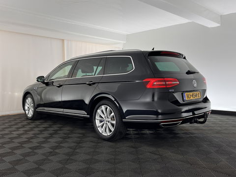 Volkswagen Passat Variant 1.4 TSI GTE Highline Aut. *PANO | 1/2LEATHER | FULL-LED | NAVI-FULLMAP | SPORT-SEATS | CARPLAY | CAMERA | DAB+ | ECC | PDC | 17''ALU | TOWBAR*