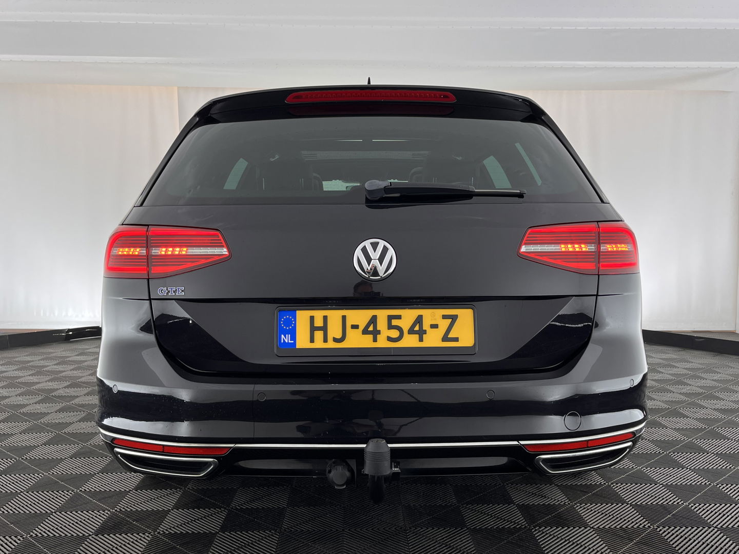 Volkswagen Passat Variant 1.4 TSI GTE Highline Aut. *PANO | 1/2LEATHER | FULL-LED | NAVI-FULLMAP | SPORT-SEATS | CARPLAY | CAMERA | DAB+ | ECC | PDC | 17''ALU | TOWBAR*