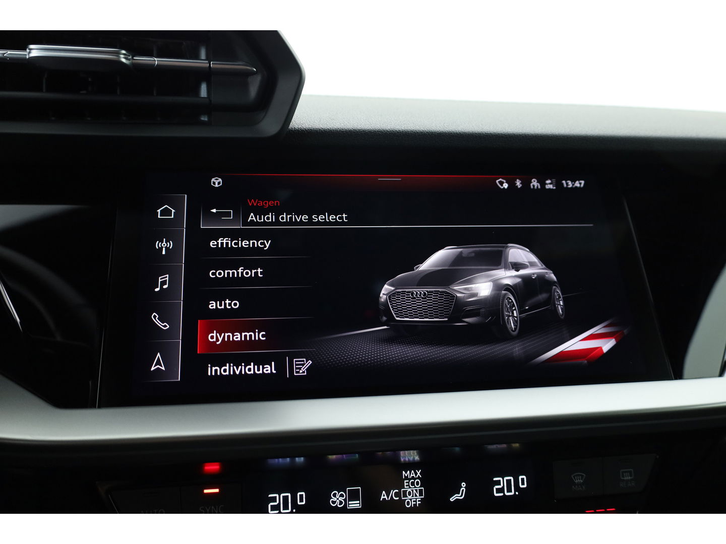 Audi A3 Sportback 45 TFSI e S edition Competition | S Line | Kuipstoelen | B&O | Keyless | Adapt. Cruise | Matrix | 18'' |