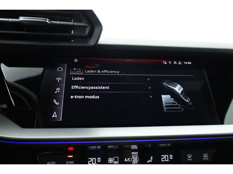 Audi A3 Sportback 45 TFSI e S edition Competition | S Line | Kuipstoelen | B&O | Keyless | Adapt. Cruise | Matrix | 18'' |