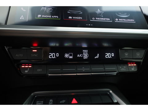 Audi A3 Sportback 45 TFSI e S edition Competition | S Line | Kuipstoelen | B&O | Keyless | Adapt. Cruise | Matrix | 18'' |