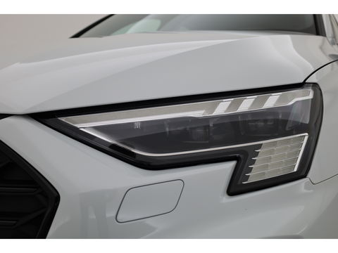Audi A3 Sportback 45 TFSI e S edition Competition | S Line | Kuipstoelen | B&O | Keyless | Adapt. Cruise | Matrix | 18'' |