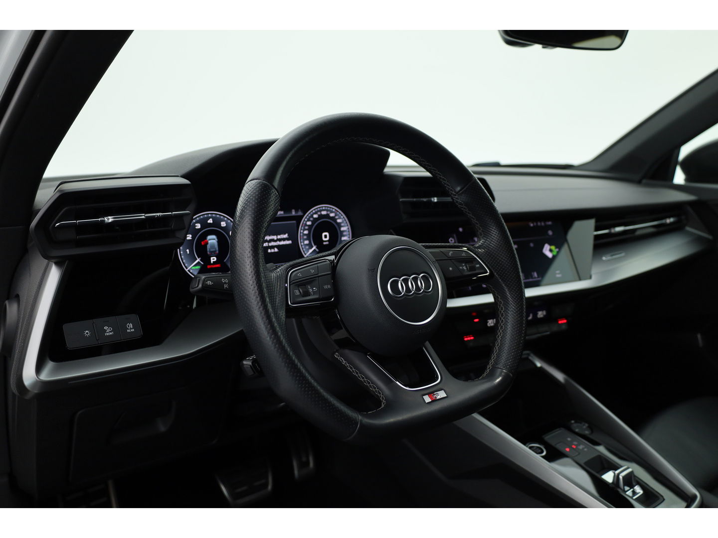 Audi A3 Sportback 45 TFSI e S edition Competition | S Line | Kuipstoelen | B&O | Keyless | Adapt. Cruise | Matrix | 18'' |
