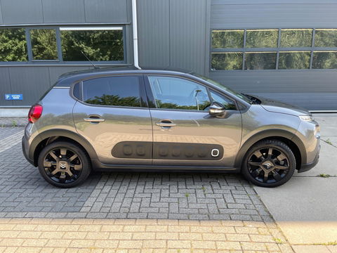 Citroën C3 1.2 PureTech Airco/Ecc Panoramadak Navigatie 17''LM Velgen