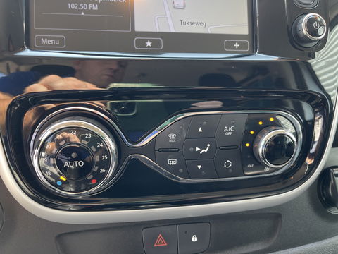 Opel Vivaro 1.6 CDTI L2H1 DC 5 persoons Irmscher GT Nr: 013 / 100 EcoFlex / vaste prijs rijklaar € 18.950 ex btw / lease vanaf € 319 / airco / cruise / navi / leer / camera / trekhaak / dubbele schuifdeur !