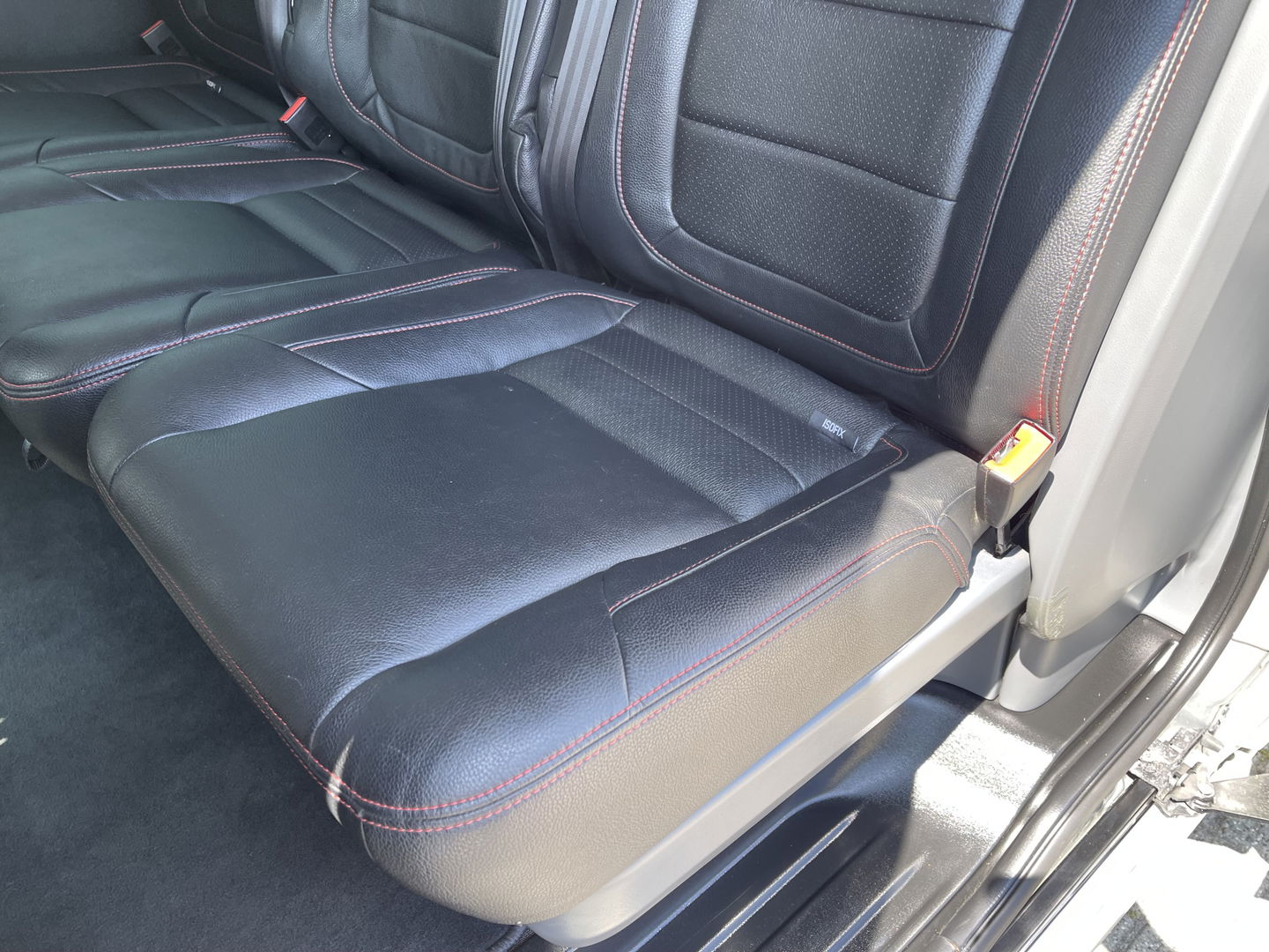 Opel Vivaro 1.6 CDTI L2H1 DC 5 persoons Irmscher GT Nr: 013 / 100 EcoFlex / vaste prijs rijklaar € 18.950 ex btw / lease vanaf € 319 / airco / cruise / navi / leer / camera / trekhaak / dubbele schuifdeur !