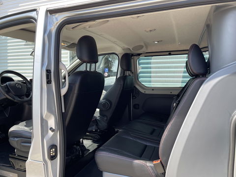 Opel Vivaro 1.6 CDTI L2H1 DC 5 persoons Irmscher GT Nr: 013 / 100 EcoFlex / vaste prijs rijklaar € 18.950 ex btw / lease vanaf € 319 / airco / cruise / navi / leer / camera / trekhaak / dubbele schuifdeur !