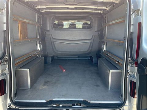 Opel Vivaro 1.6 CDTI L2H1 DC 5 persoons Irmscher GT Nr: 013 / 100 EcoFlex / vaste prijs rijklaar € 18.950 ex btw / lease vanaf € 319 / airco / cruise / navi / leer / camera / trekhaak / dubbele schuifdeur !