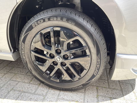 Opel Vivaro 1.6 CDTI L2H1 DC 5 persoons Irmscher GT Nr: 013 / 100 EcoFlex / vaste prijs rijklaar € 18.950 ex btw / lease vanaf € 319 / airco / cruise / navi / leer / camera / trekhaak / dubbele schuifdeur !